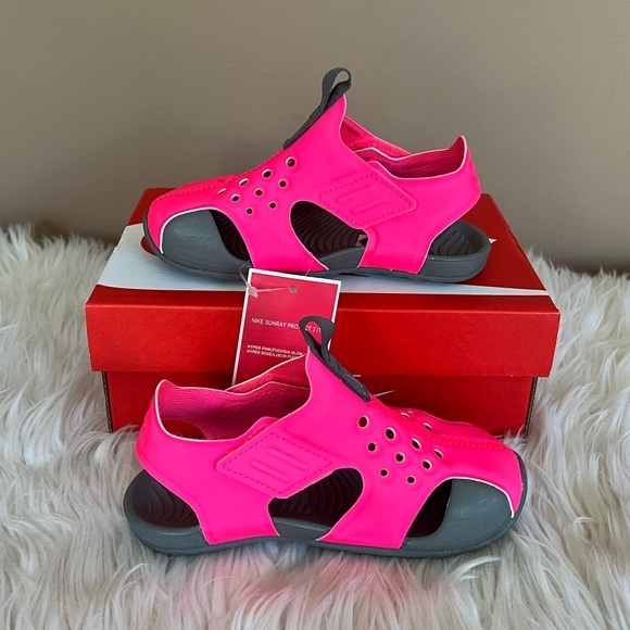 {Nike} Sunray Protect Toddler Sandals in Hot Pink - Toddler Girl's 8 - NWT - Picture 2 of 7